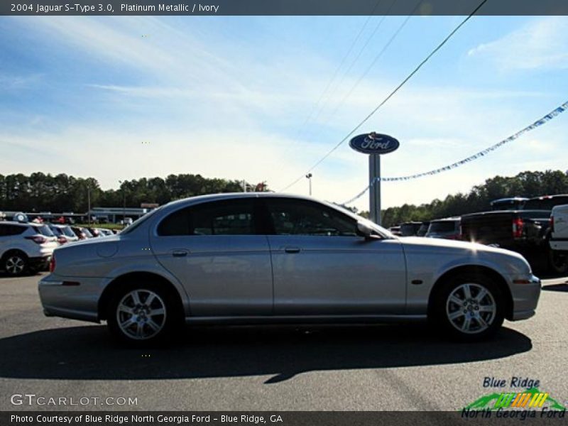 Platinum Metallic / Ivory 2004 Jaguar S-Type 3.0
