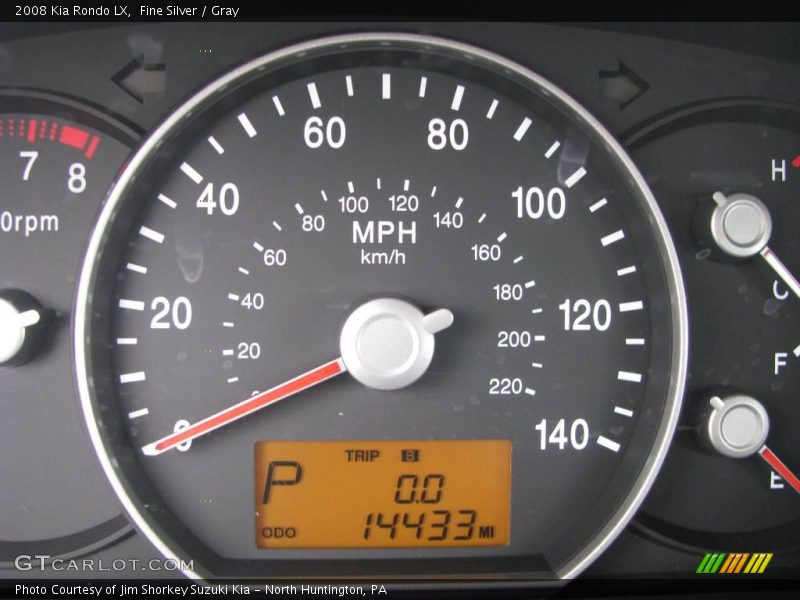 Fine Silver / Gray 2008 Kia Rondo LX