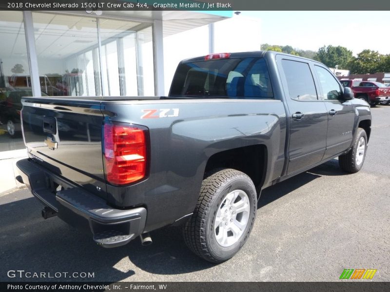 Graphite Metallic / Jet Black 2018 Chevrolet Silverado 1500 LT Crew Cab 4x4