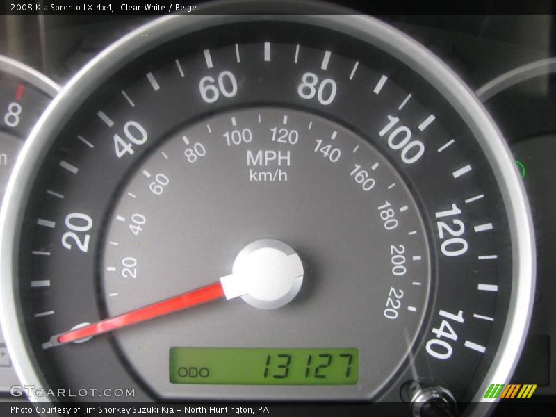 Clear White / Beige 2008 Kia Sorento LX 4x4