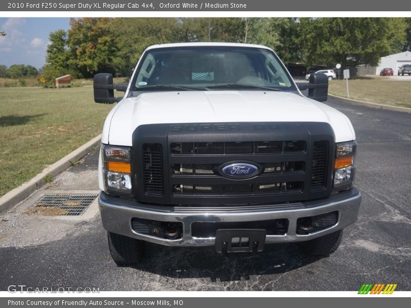 Oxford White / Medium Stone 2010 Ford F250 Super Duty XL Regular Cab 4x4