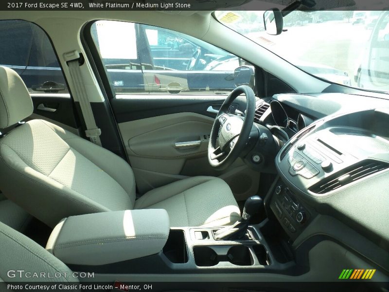 White Platinum / Medium Light Stone 2017 Ford Escape SE 4WD