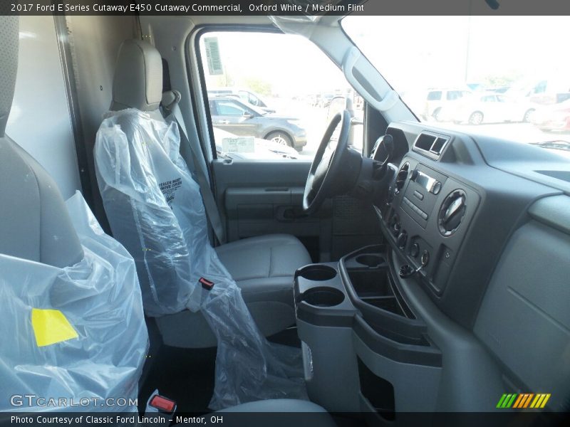 Oxford White / Medium Flint 2017 Ford E Series Cutaway E450 Cutaway Commercial