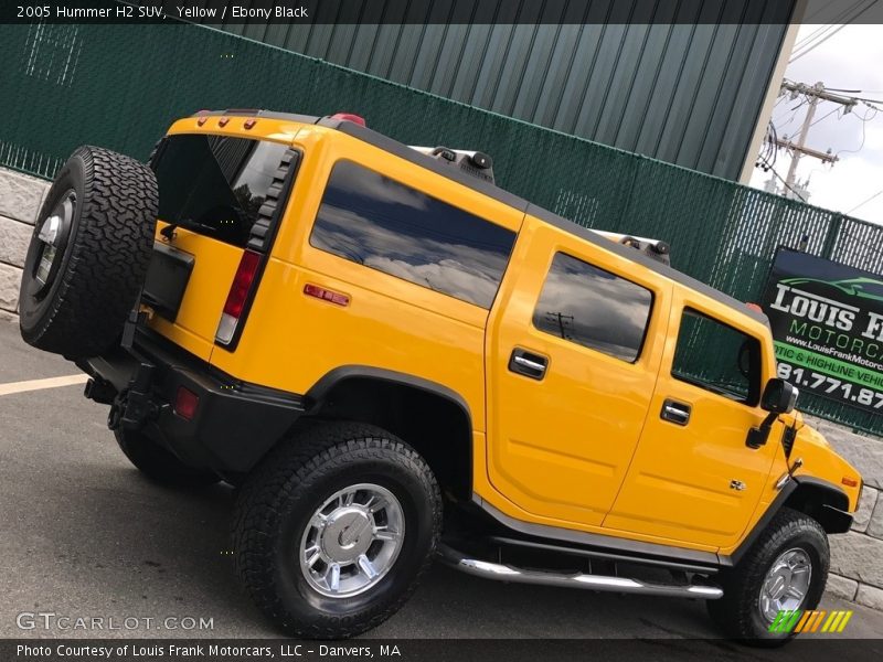 Yellow / Ebony Black 2005 Hummer H2 SUV