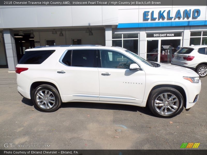 Iridescent Pearl Tricoat / High Country Jet Black/Loft Brown 2018 Chevrolet Traverse High Country AWD