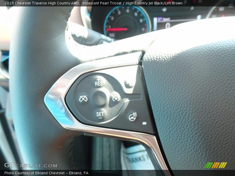 Iridescent Pearl Tricoat / High Country Jet Black/Loft Brown 2018 Chevrolet Traverse High Country AWD