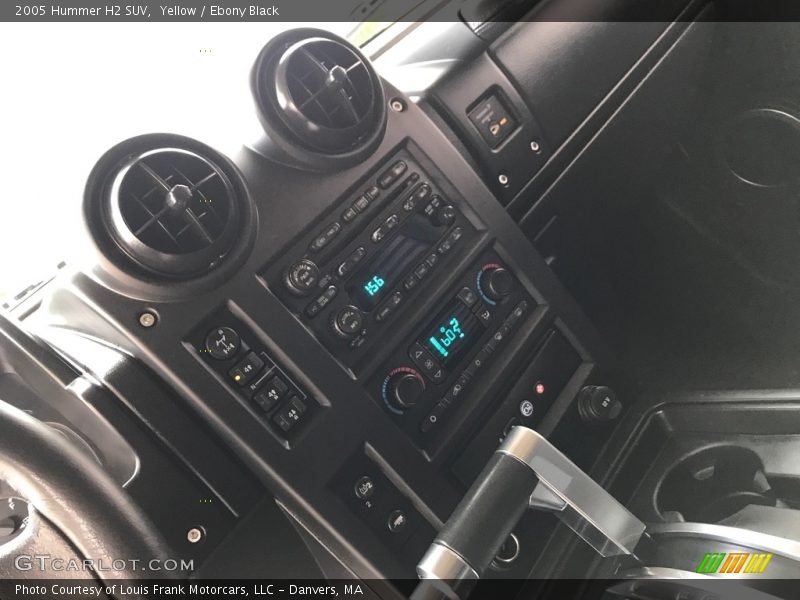 Yellow / Ebony Black 2005 Hummer H2 SUV