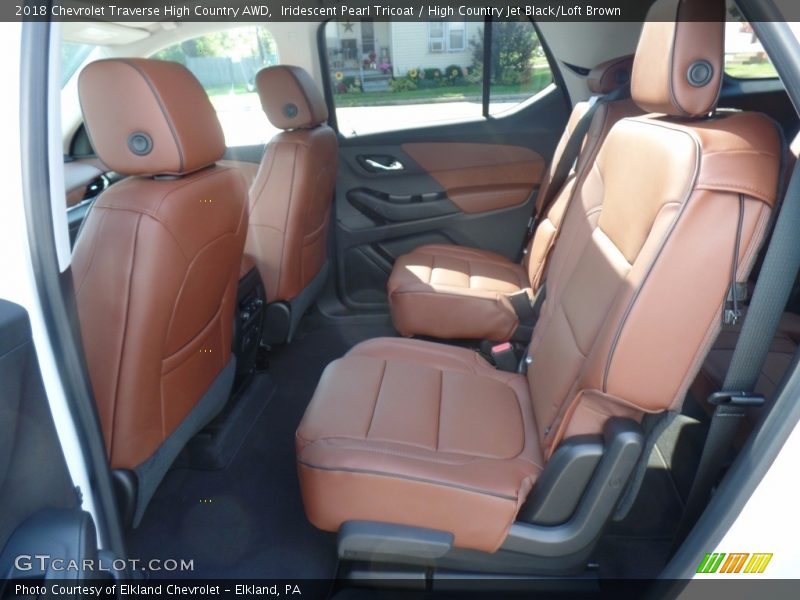 Iridescent Pearl Tricoat / High Country Jet Black/Loft Brown 2018 Chevrolet Traverse High Country AWD
