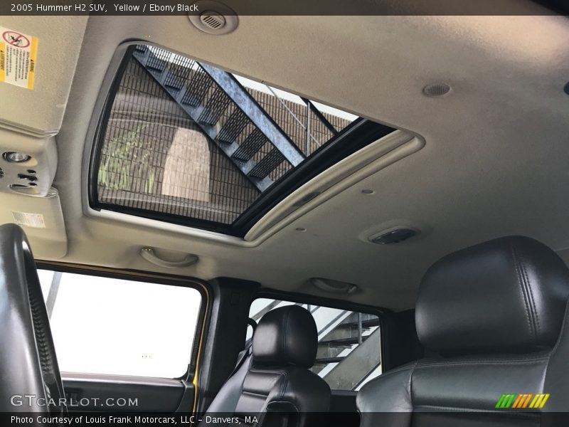 Yellow / Ebony Black 2005 Hummer H2 SUV