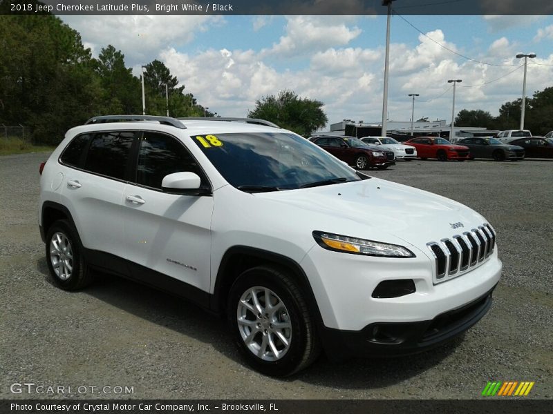 Bright White / Black 2018 Jeep Cherokee Latitude Plus