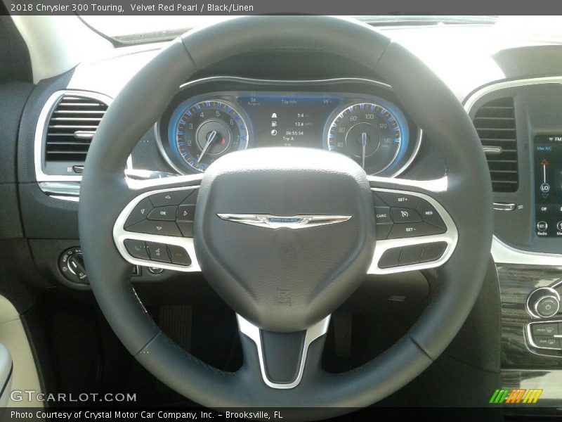 Velvet Red Pearl / Black/Linen 2018 Chrysler 300 Touring