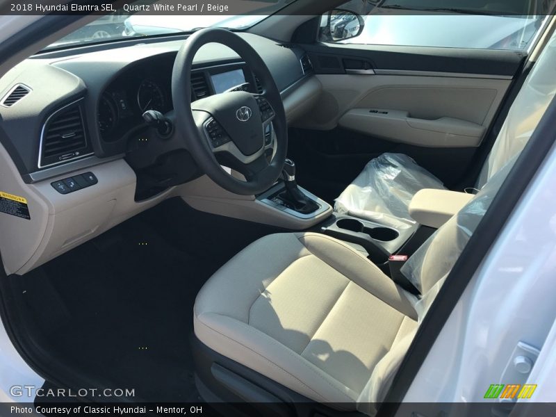 Quartz White Pearl / Beige 2018 Hyundai Elantra SEL