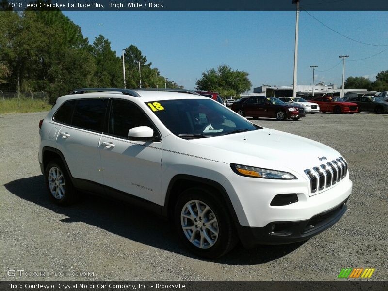 Bright White / Black 2018 Jeep Cherokee Latitude Plus