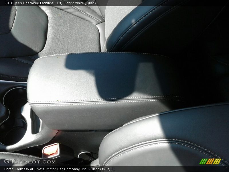 Bright White / Black 2018 Jeep Cherokee Latitude Plus