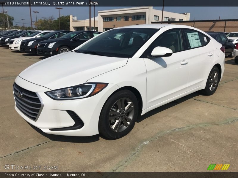 Quartz White Pearl / Beige 2018 Hyundai Elantra SEL