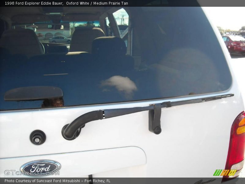 Oxford White / Medium Prairie Tan 1998 Ford Explorer Eddie Bauer