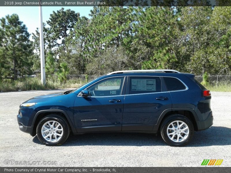 Patriot Blue Pearl / Black 2018 Jeep Cherokee Latitude Plus