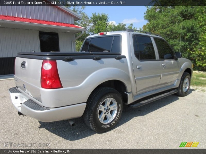 Silver Birch Metallic / Medium Dark Flint 2005 Ford Explorer Sport Trac XLT 4x4