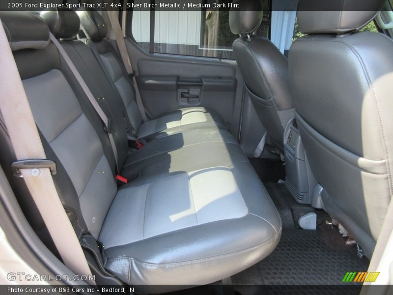 Silver Birch Metallic / Medium Dark Flint 2005 Ford Explorer Sport Trac XLT 4x4
