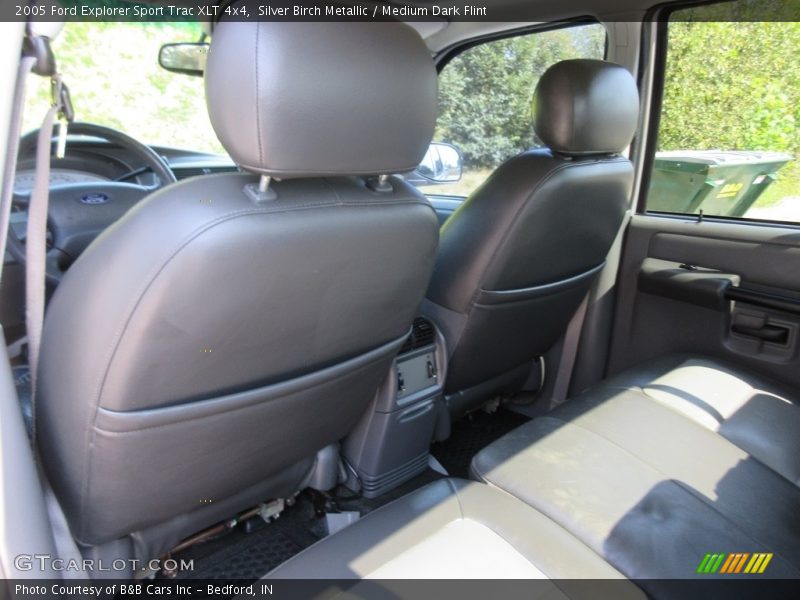 Silver Birch Metallic / Medium Dark Flint 2005 Ford Explorer Sport Trac XLT 4x4