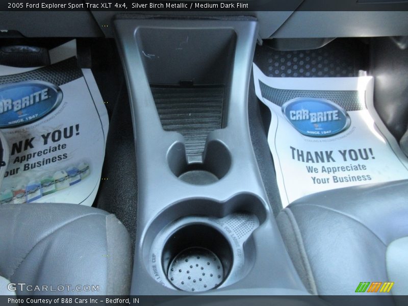Silver Birch Metallic / Medium Dark Flint 2005 Ford Explorer Sport Trac XLT 4x4