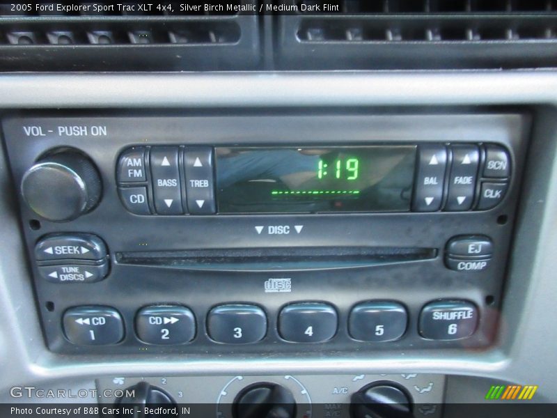 Silver Birch Metallic / Medium Dark Flint 2005 Ford Explorer Sport Trac XLT 4x4
