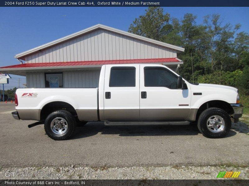 Oxford White / Medium Parchment 2004 Ford F250 Super Duty Lariat Crew Cab 4x4