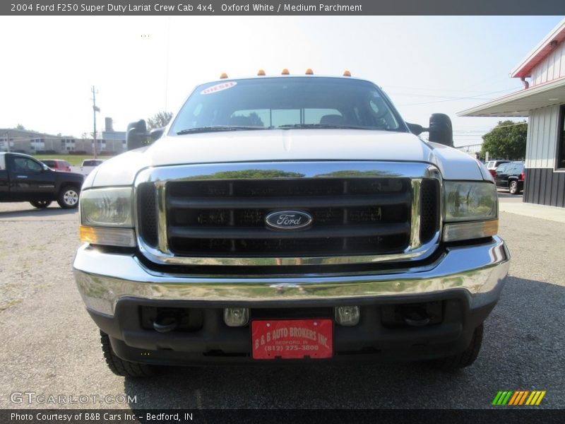 Oxford White / Medium Parchment 2004 Ford F250 Super Duty Lariat Crew Cab 4x4