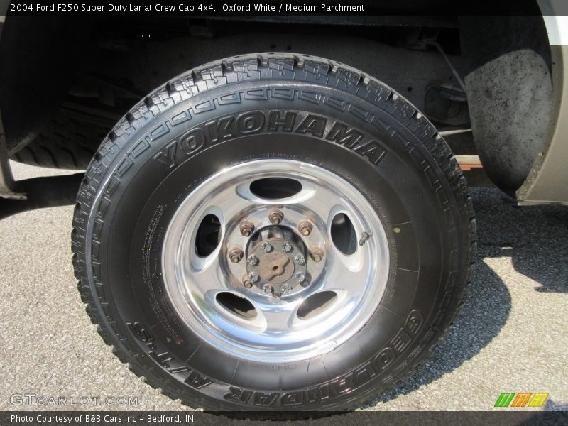 Oxford White / Medium Parchment 2004 Ford F250 Super Duty Lariat Crew Cab 4x4
