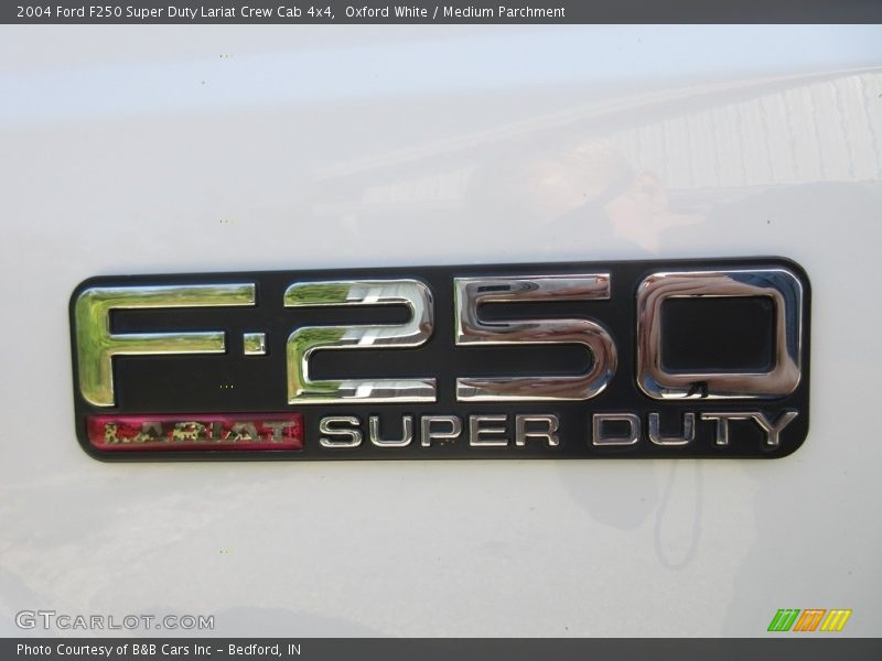 Oxford White / Medium Parchment 2004 Ford F250 Super Duty Lariat Crew Cab 4x4