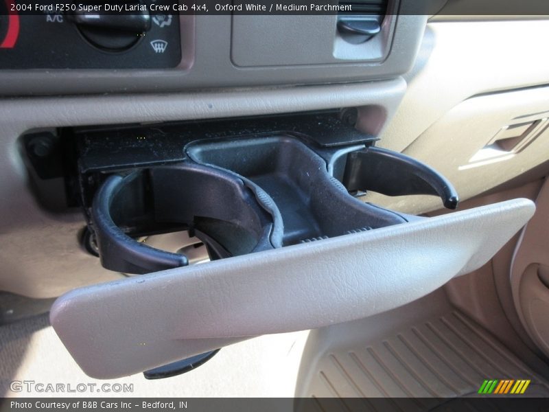 Oxford White / Medium Parchment 2004 Ford F250 Super Duty Lariat Crew Cab 4x4