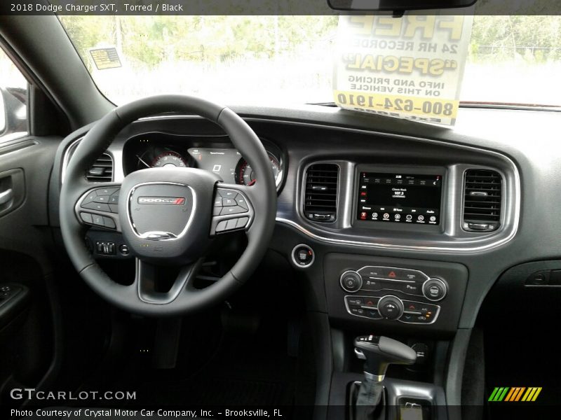 Torred / Black 2018 Dodge Charger SXT