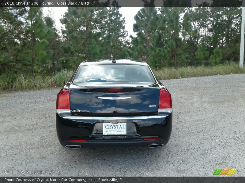 Gloss Black / Black 2018 Chrysler 300 Touring