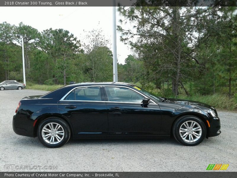 Gloss Black / Black 2018 Chrysler 300 Touring