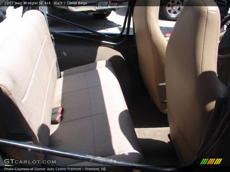 Black / Camel Beige 2002 Jeep Wrangler SE 4x4