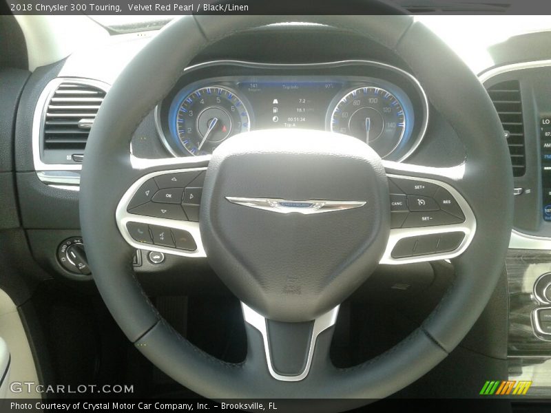 Velvet Red Pearl / Black/Linen 2018 Chrysler 300 Touring