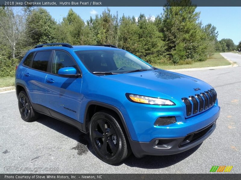  2018 Cherokee Latitude Hydro Blue Pearl