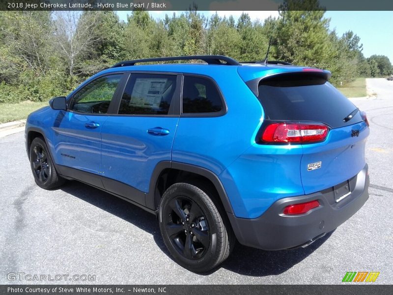 Hydro Blue Pearl / Black 2018 Jeep Cherokee Latitude