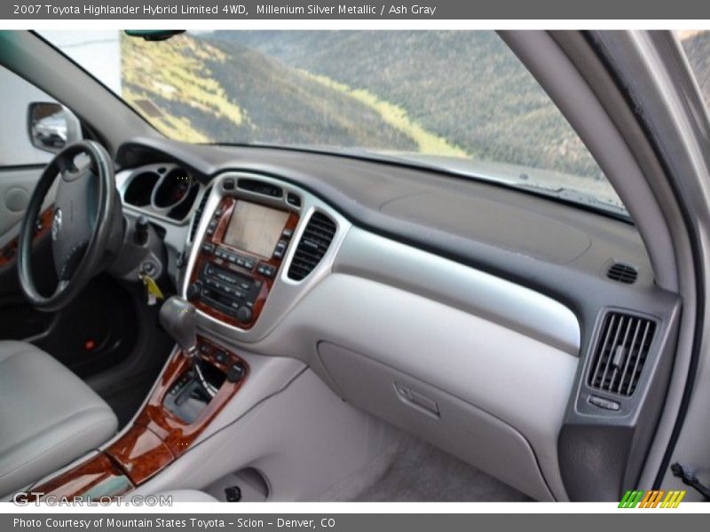 Millenium Silver Metallic / Ash Gray 2007 Toyota Highlander Hybrid Limited 4WD