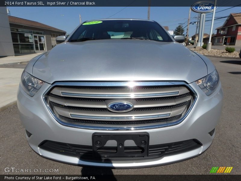 Ingot Silver / Charcoal Black 2014 Ford Taurus SEL