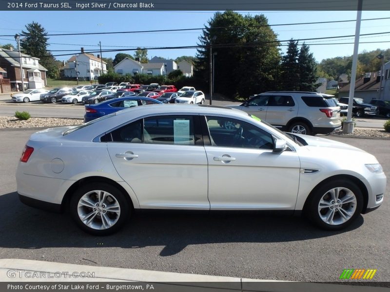 Ingot Silver / Charcoal Black 2014 Ford Taurus SEL
