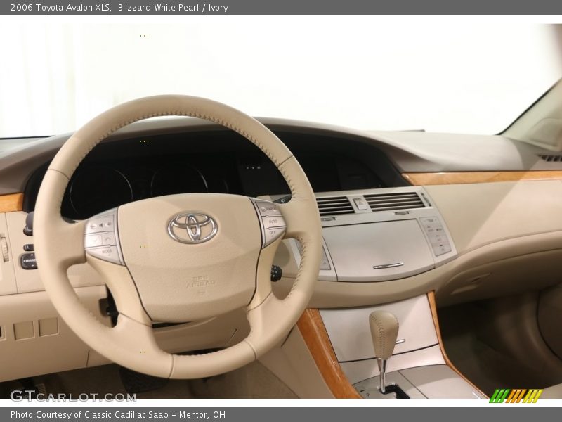 Blizzard White Pearl / Ivory 2006 Toyota Avalon XLS