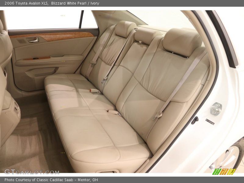 Blizzard White Pearl / Ivory 2006 Toyota Avalon XLS
