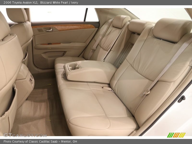 Blizzard White Pearl / Ivory 2006 Toyota Avalon XLS
