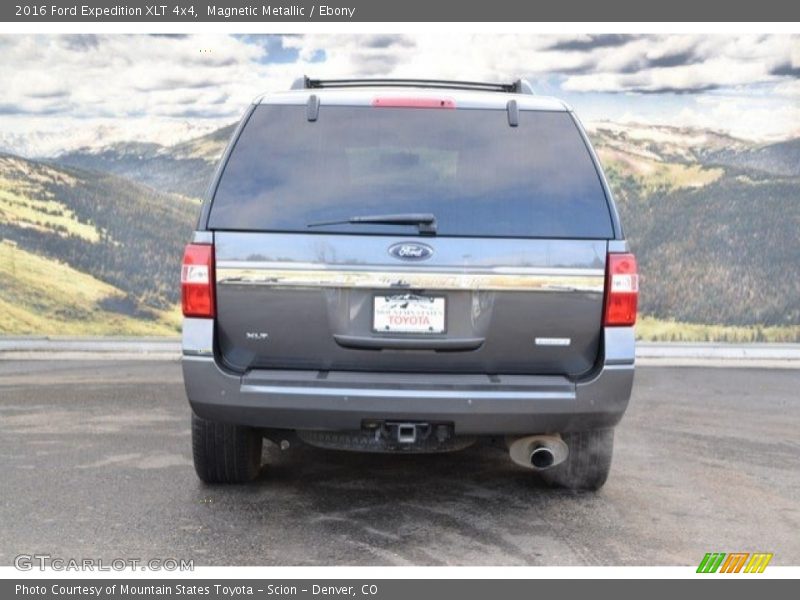 Magnetic Metallic / Ebony 2016 Ford Expedition XLT 4x4