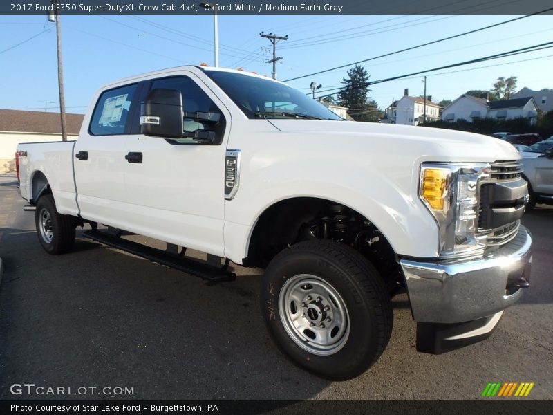 Oxford White / Medium Earth Gray 2017 Ford F350 Super Duty XL Crew Cab 4x4