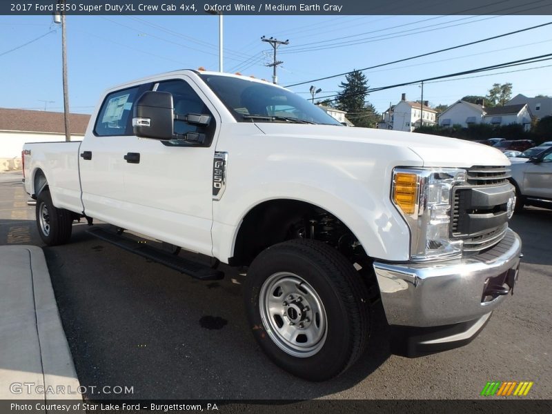 Oxford White / Medium Earth Gray 2017 Ford F350 Super Duty XL Crew Cab 4x4