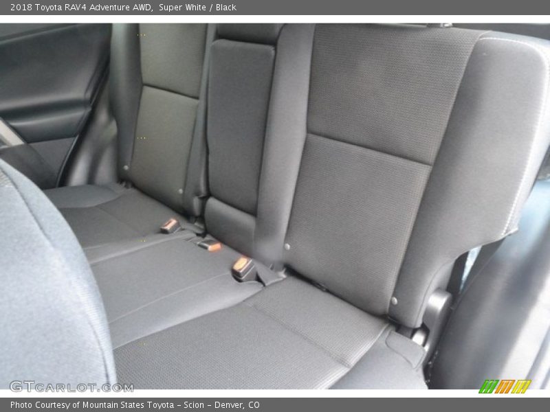 Super White / Black 2018 Toyota RAV4 Adventure AWD