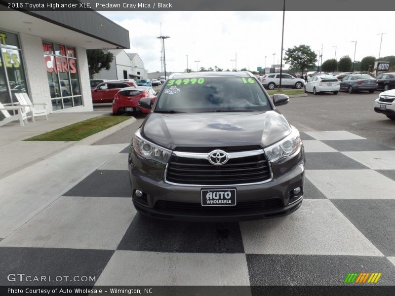 Predawn Gray Mica / Black 2016 Toyota Highlander XLE
