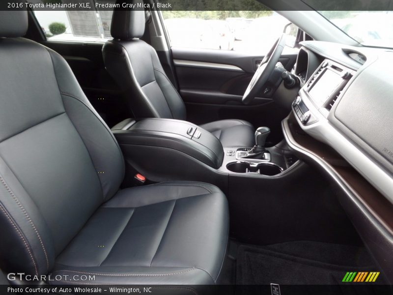 Predawn Gray Mica / Black 2016 Toyota Highlander XLE